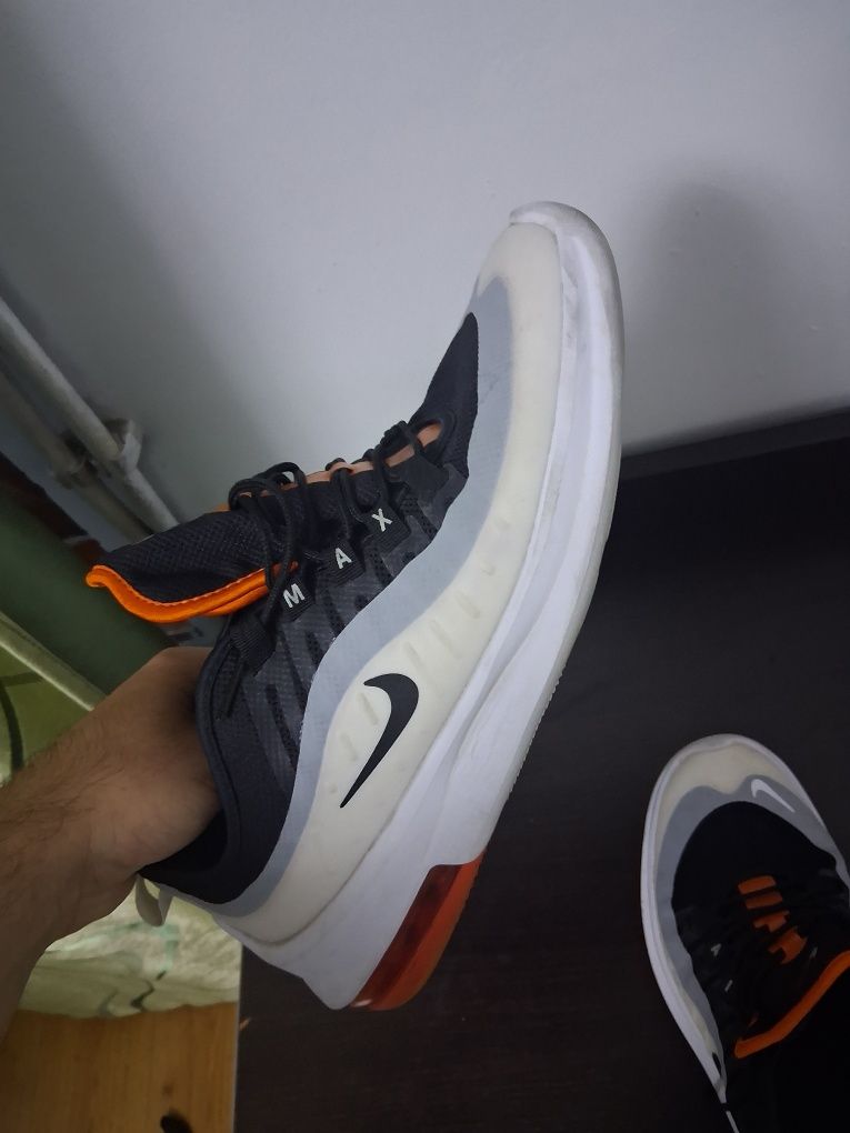Adidași nike air max