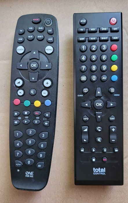 Telecomanda univerasala 8 in 1, Total control