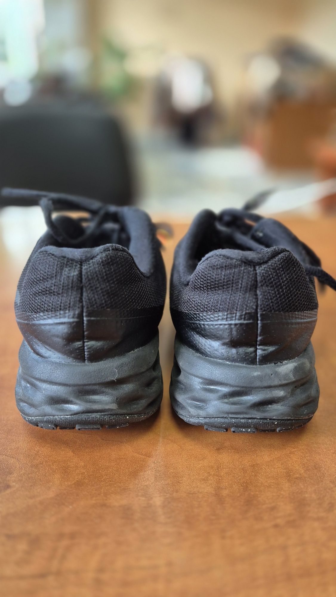 Маратонки Nike,номер 39