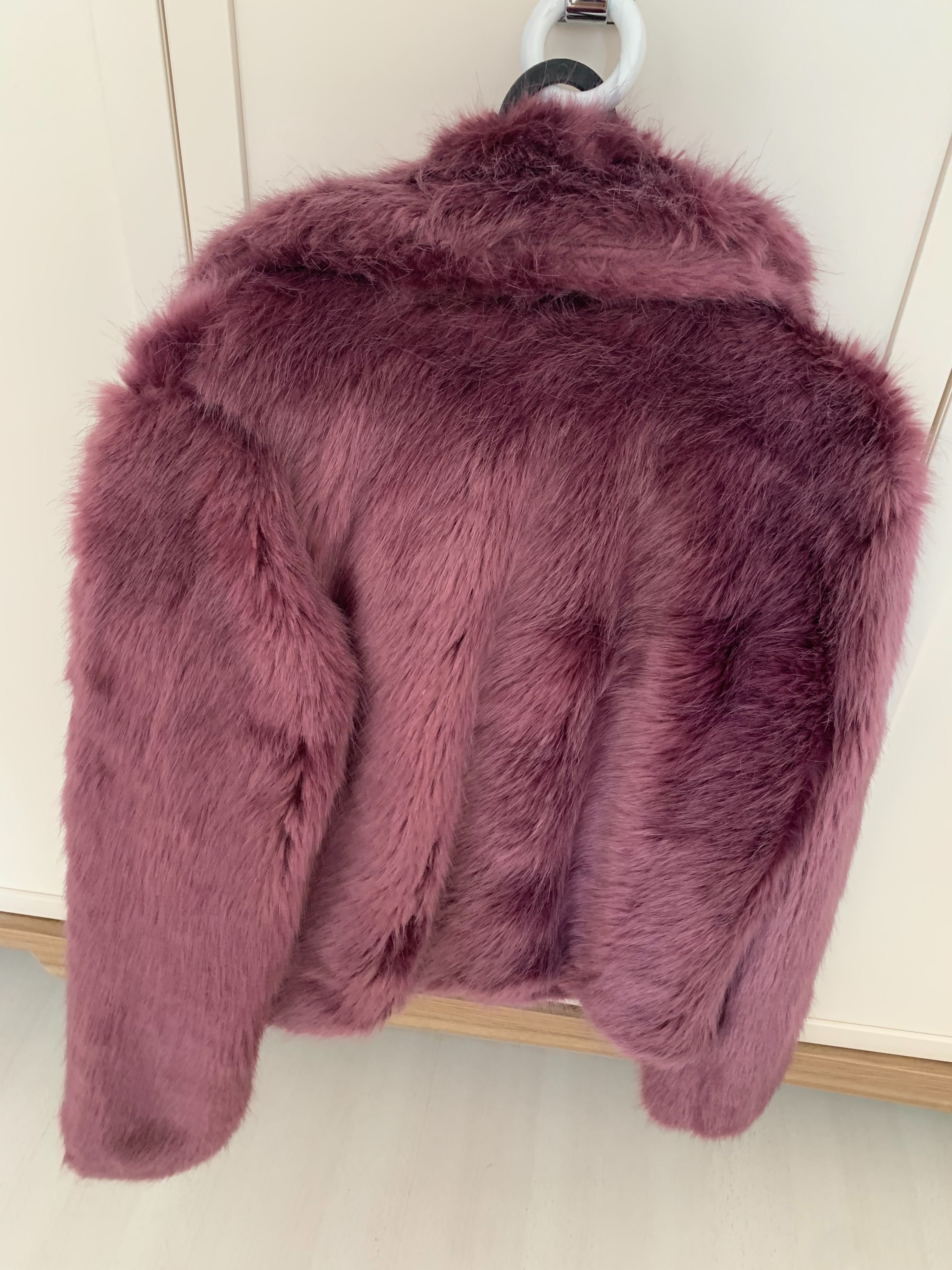 Елегантно палто в лилаво