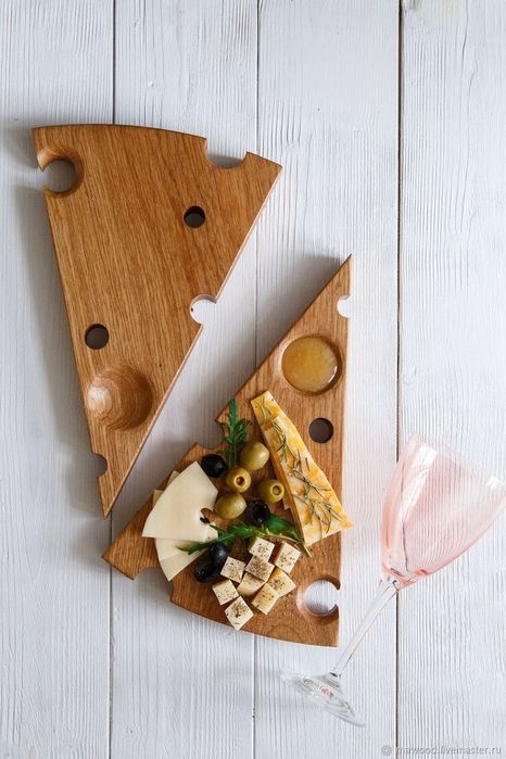 Сырная доска для сервировки