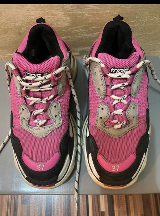 Balenciaga Triple S roz