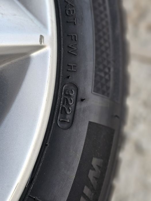 Jante Seat Ibiza 15" / Cauciucuri 185/60/15 Hankook iarna 2021 /