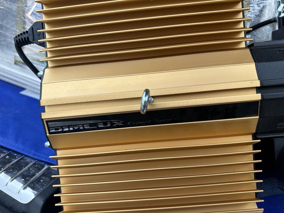 Нова DIMLUX EXPERT SERIES 1000 WATT - осветителна система