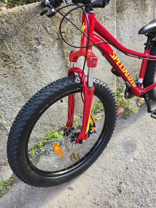 Specialized Riprock 24 цола 1x8 скорости с дискови спирачки Fat bike