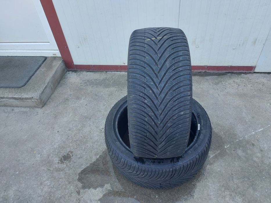 135 lei bucata! Doua anvelope M+S/IARNA 225 40 18 Kleber dot 2021