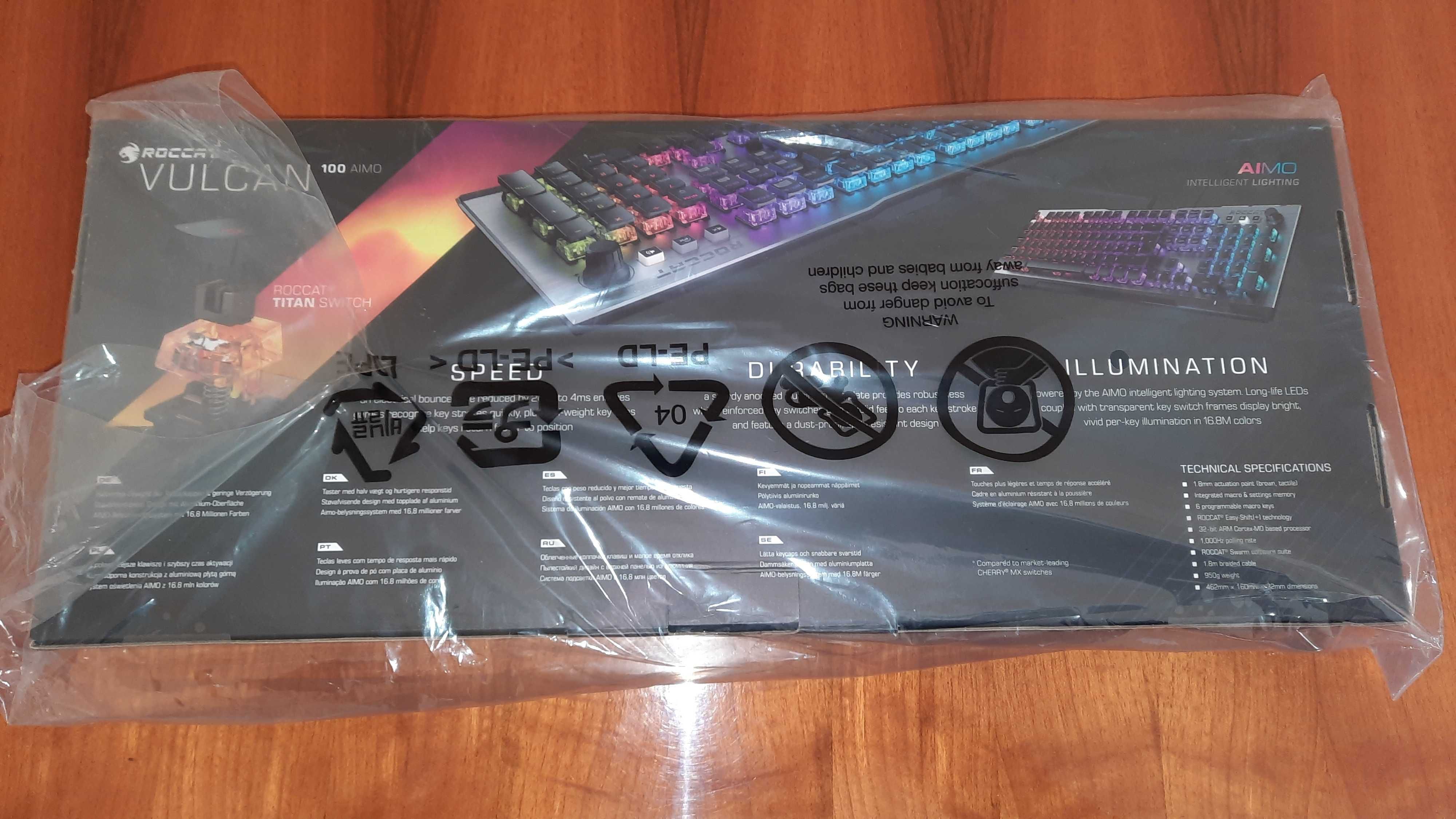 Tastatura gaming mecanica Roccat Vulcan 100 AIMO,switch tactil&silent