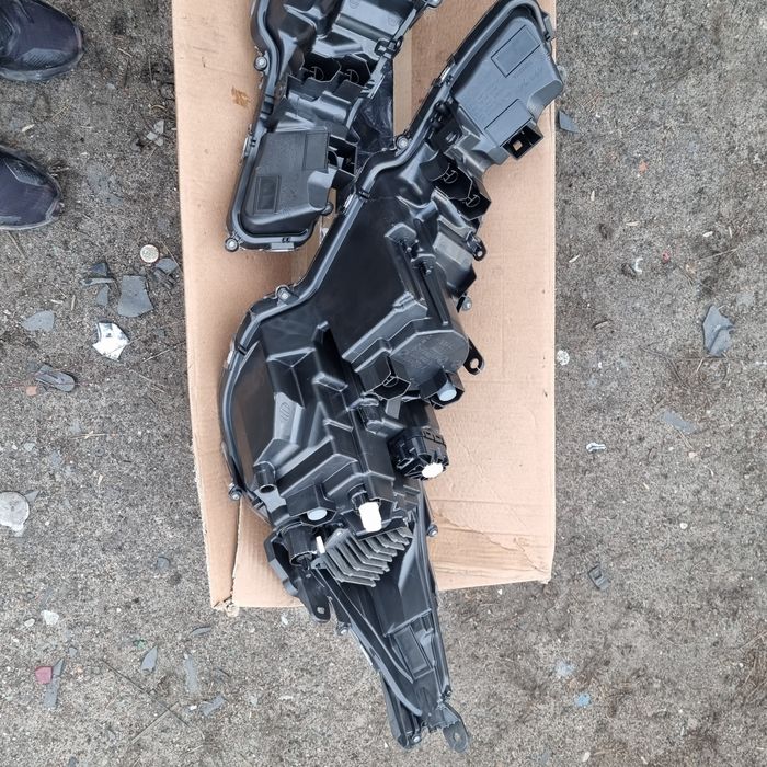 Toyota corolla 2022 facelift far nou led full led stanga dreapta