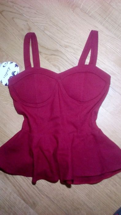 куртка ZARA красивого шоколадного цвета 44 размер