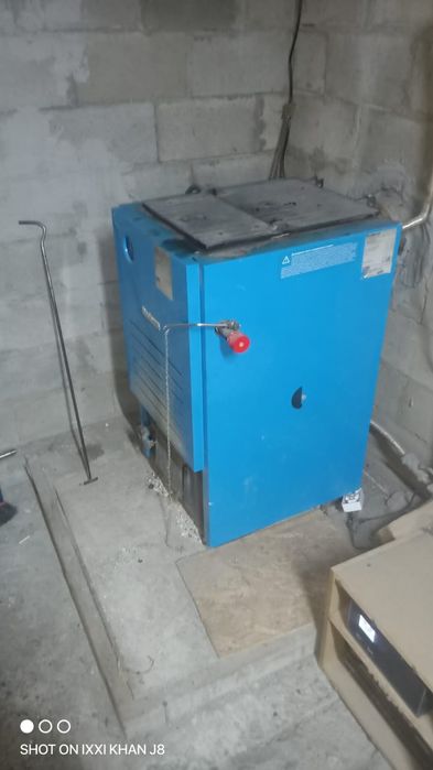 Продам отопительный котел buderus