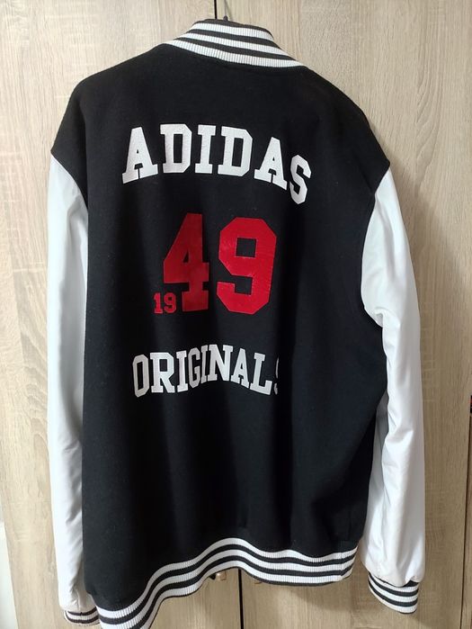 Jacheta vintage Adidas mărime L