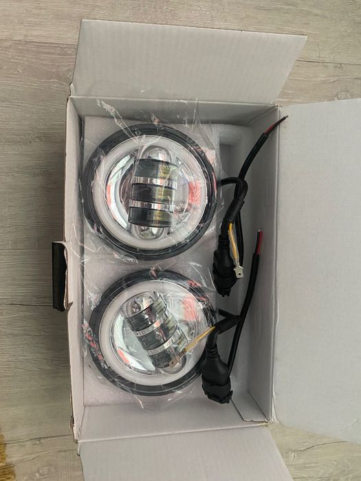 Proiectoare led moto