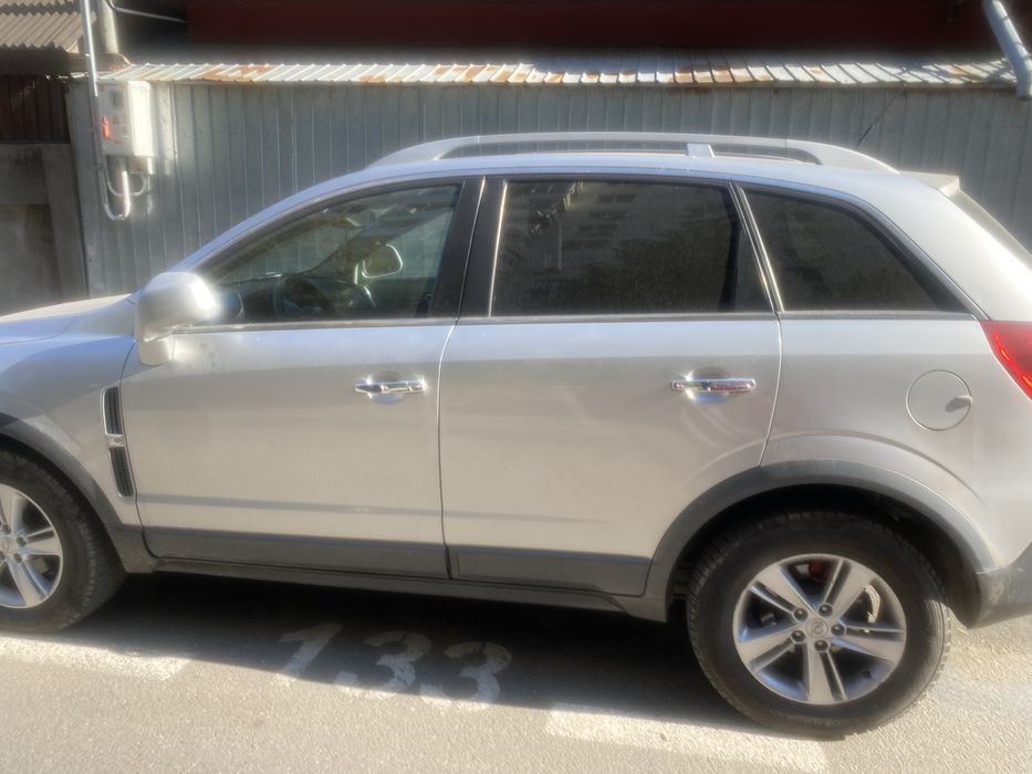 De vinzare opel antara 4 *4