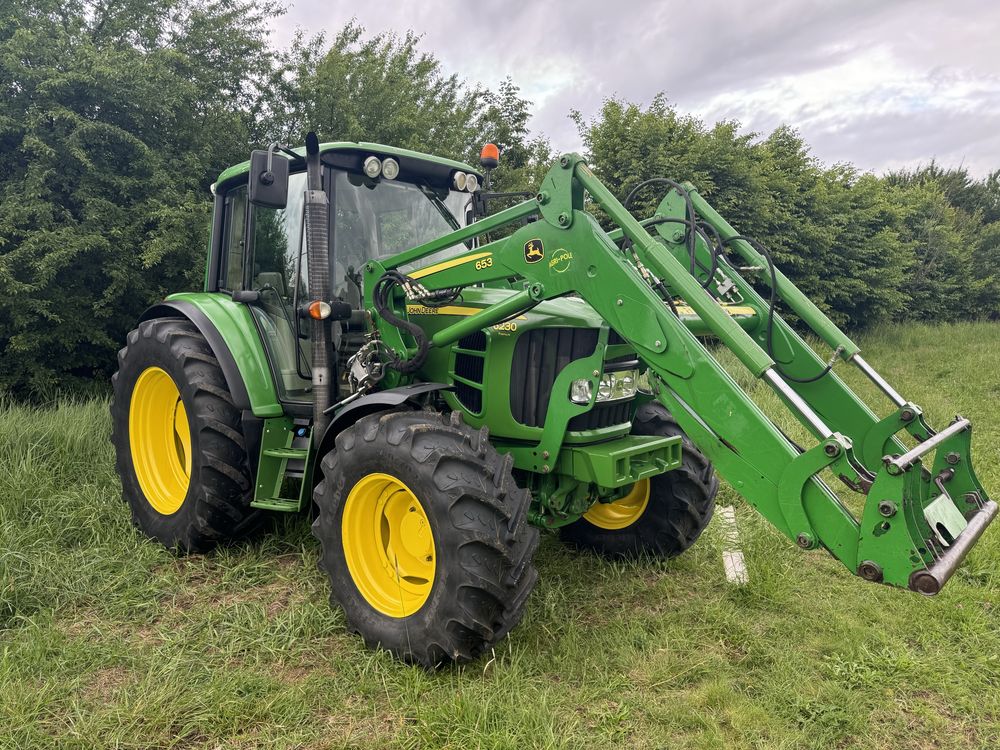Tractor John Deere 6230 Premium cu Incarcator frontal John Deere