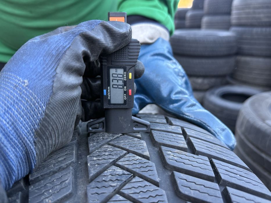 Земни гуми 255/55/18