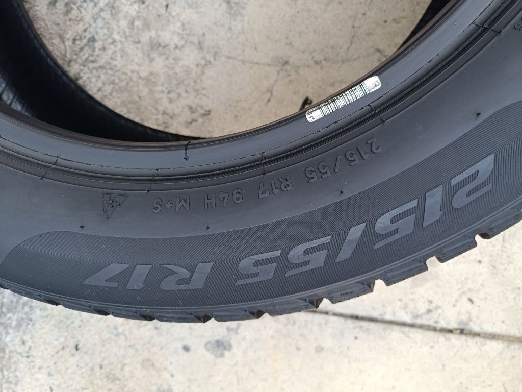 215.55.17 Pirelli M+S Second-hand