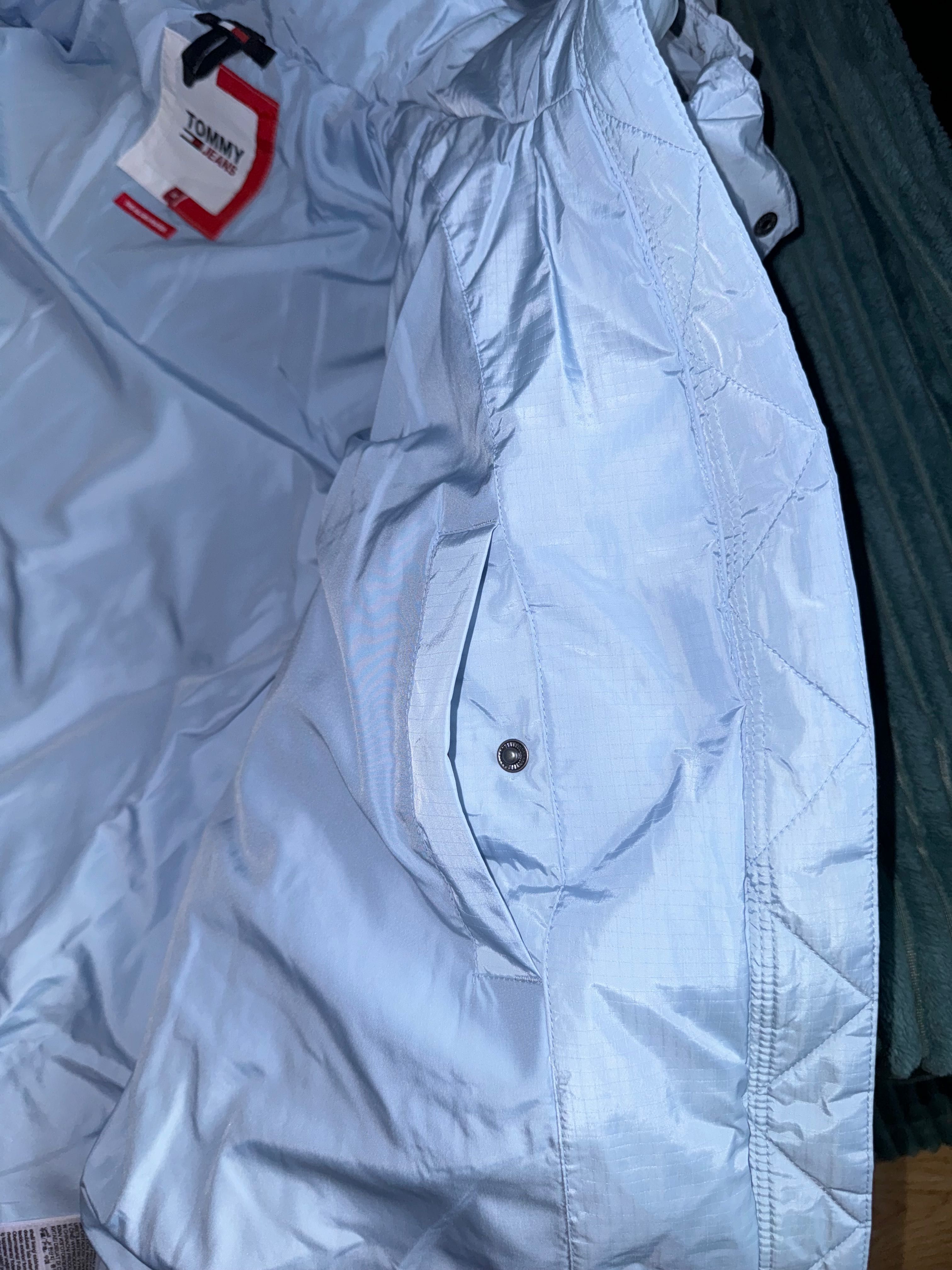 Geacă damă cu puf Tommy Hilfiger