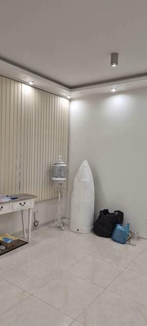 Дава се под наем Офис в Бургас, Център - 30 кв.м за 280.5 € - Снимка #1