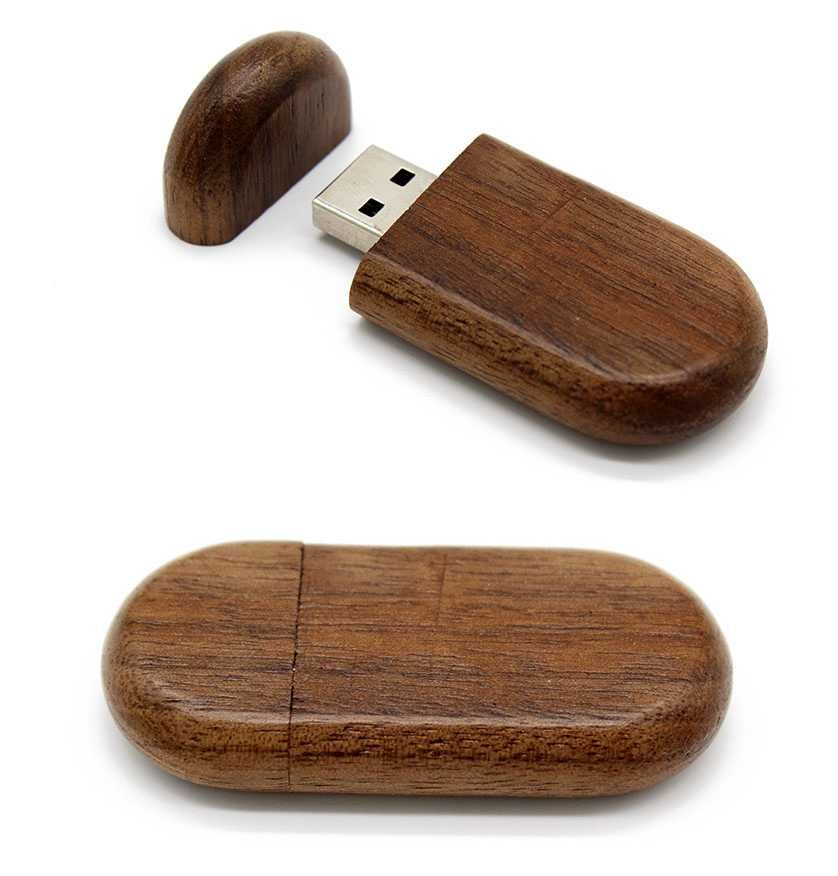 Дървена Флашка 32 гб USB , подарък за сватба , рожден ден св Валентин