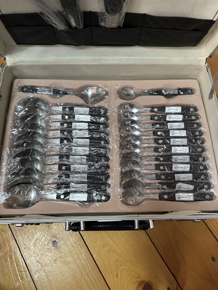 Set tacâmuri inox VON STAINER