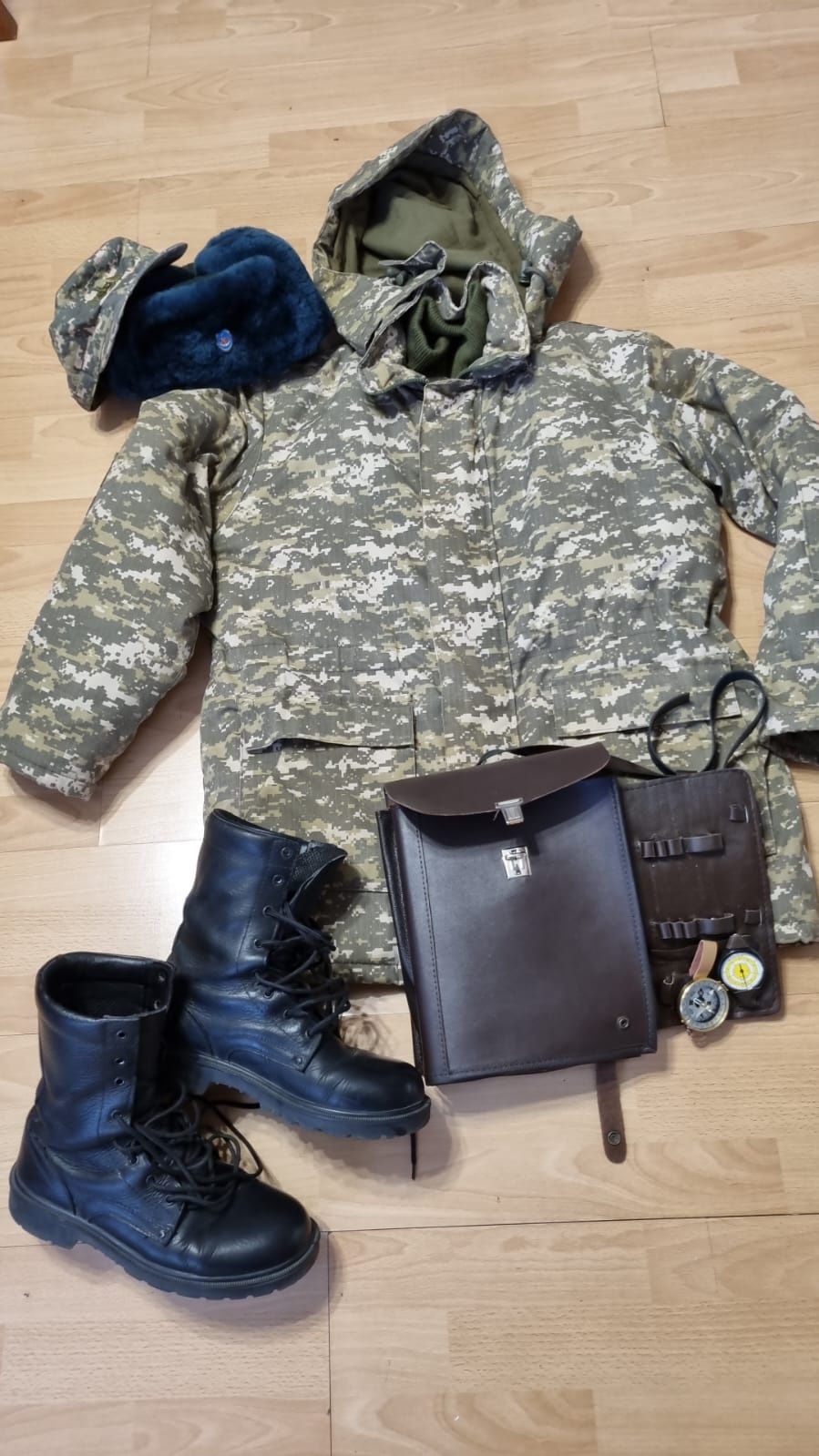 Бушлат, берцы, сумка и т.д для военной кафедры