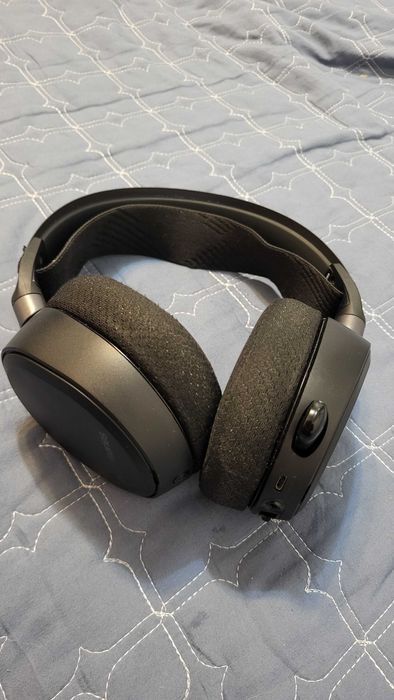 Casti gaming wireless SteelSeries Arctis Pro, Negru