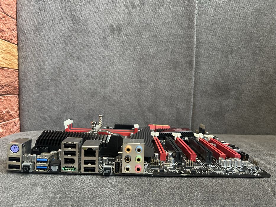 Продаю комлект - ASUS ROG Crosshair IV Formula + AMD Phenom II X6