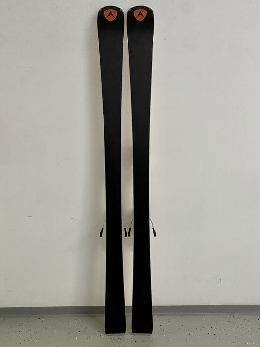 ski/schiuri/schi Dynastar Intense,153 cm