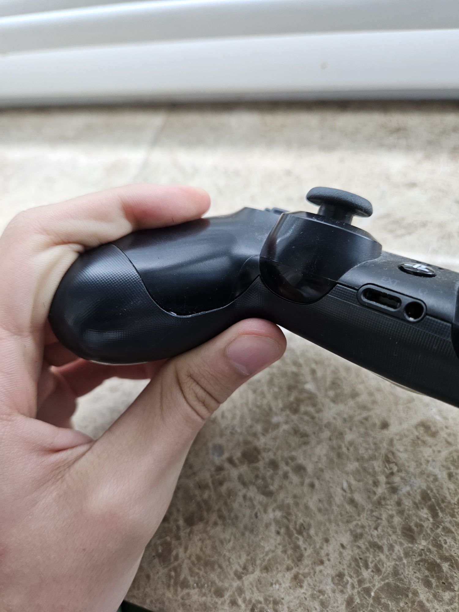 Контролер Dualshock 4 за PS4 (Като Нов)