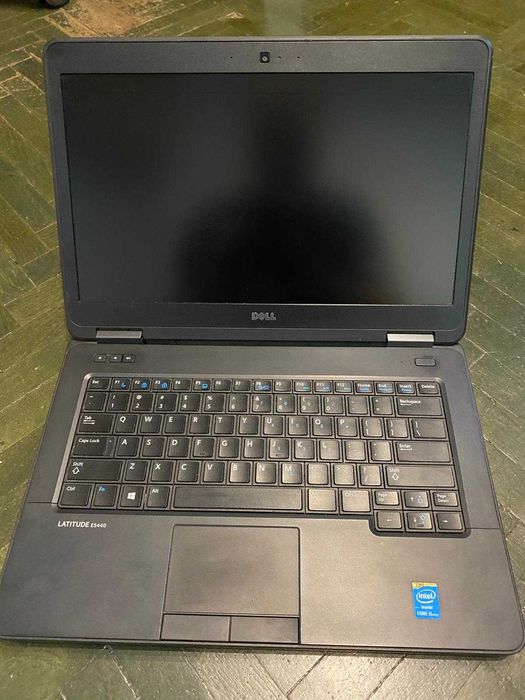 Laptop Dell E5440, i5-4300U, 4 GB RAM, Linie display, Noua bateria