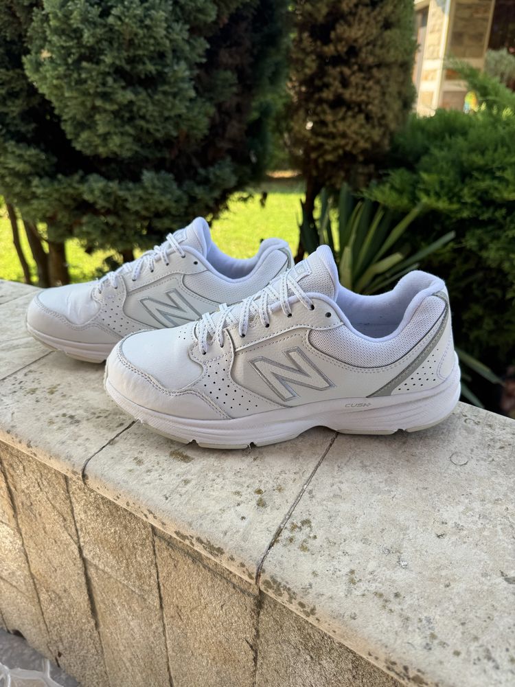 Дамски маратонки New Balance 411
