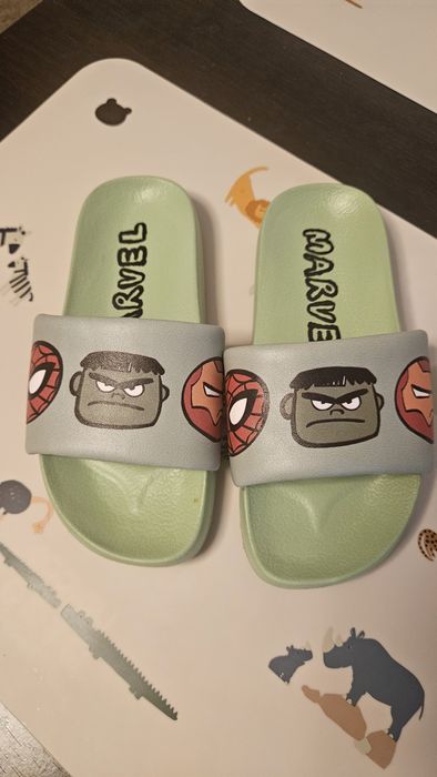 Șlapi de baie H&M copii verde/Marvel EU 28/29