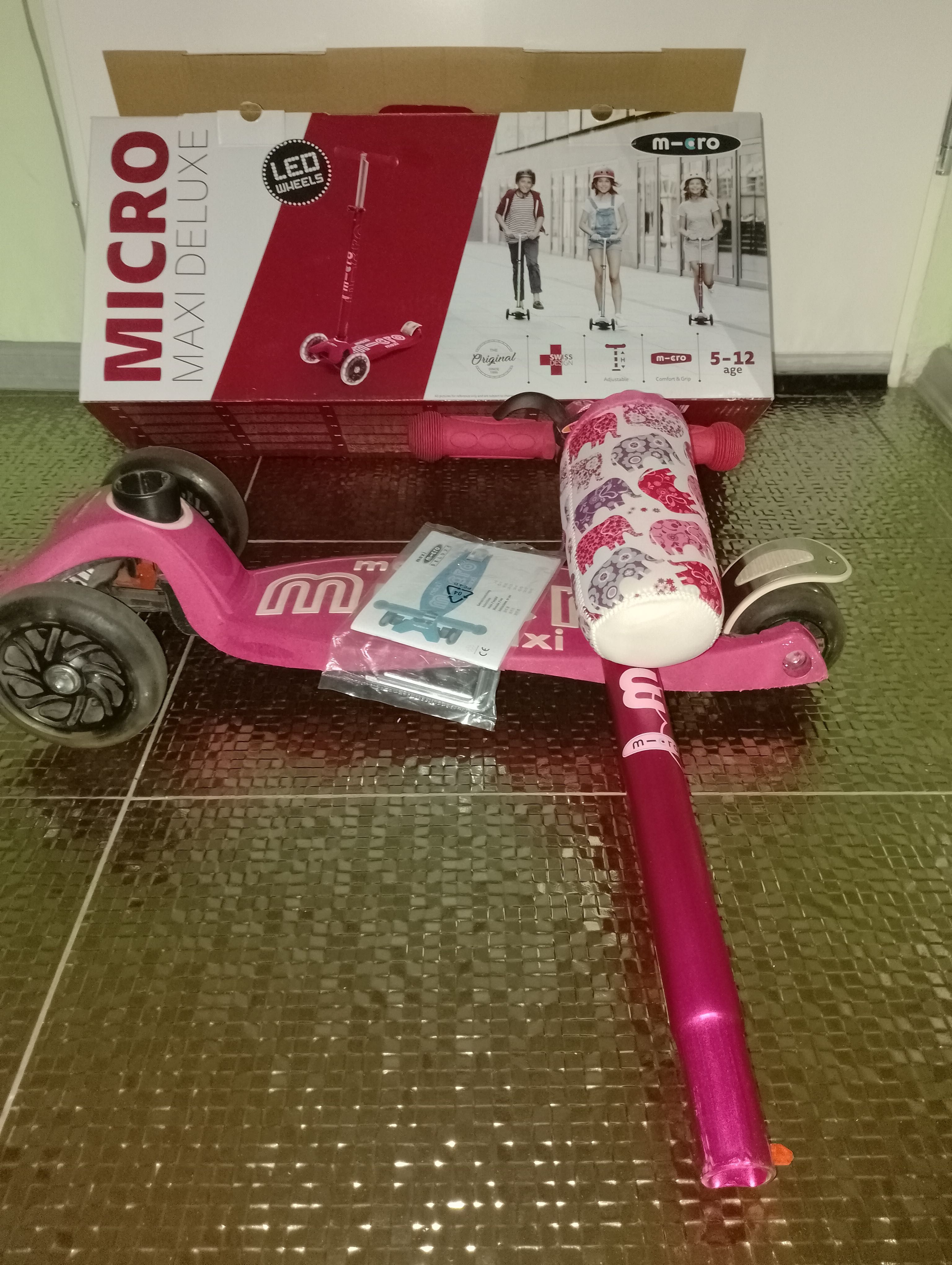 Троринетка Micro Maxi Deluxe Led