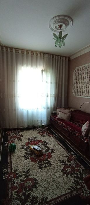 Kvartira sotiladi 3 honalik