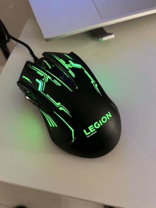 Lenovo Legion Y530 - I5 / GTX 1050 Ti / 32GB RAM / 512 GB SSD+1TB HDD