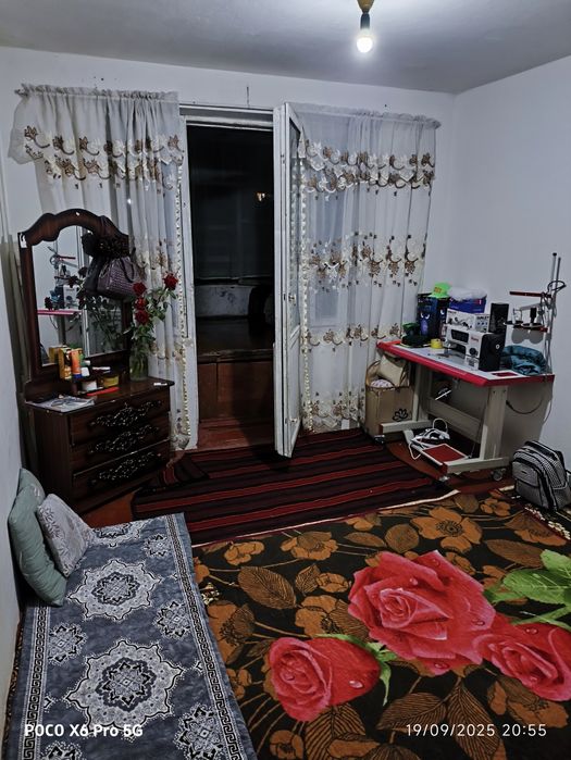 Dom sotiladi narxi kelishiladi