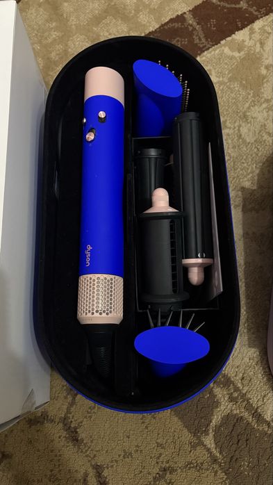 Продаю Dyson оригинал