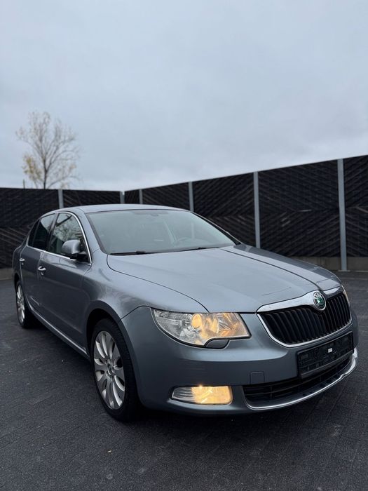 Skoda Superb Skoda Superb 2 / 2010 / 2.0 TDI / 140 CP