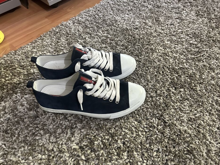 Sneakers Prada ( pret negociabil )