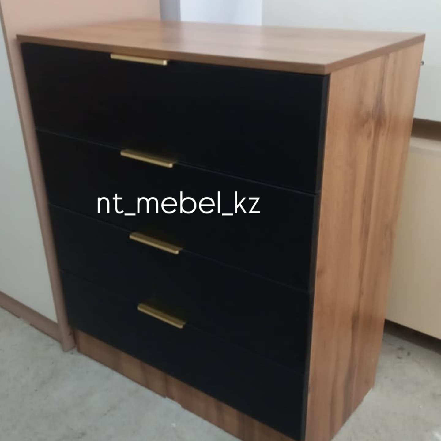 Комод классика продаётся
