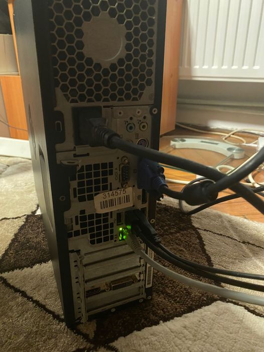 PC i7-2600 / 4GB RAM / 500GB HDD /- Ideal Office, Școală, Filme