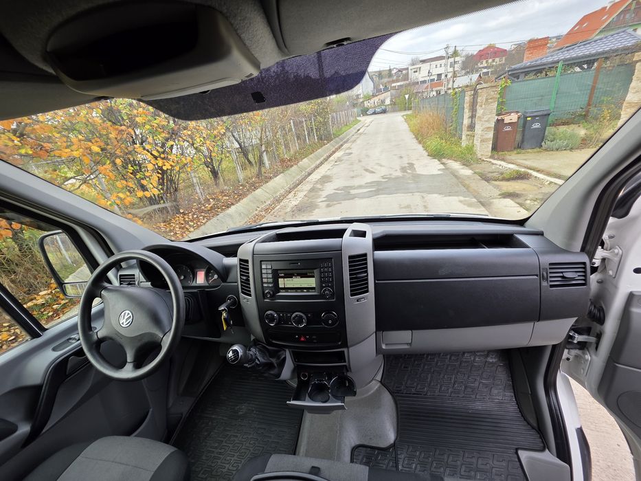 Volkswagen Crafter RATE 2017 2.0TDI 140CP L2H3 R.A.R. Efectuat