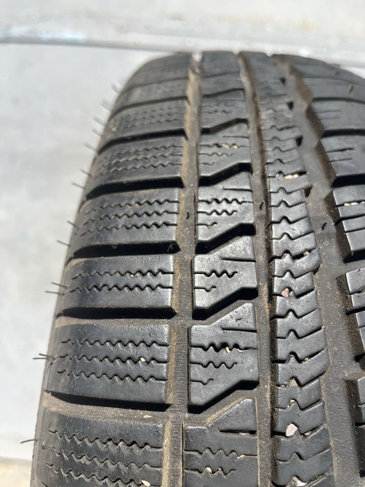 2 бр. зимни гуми 155/60/15 Vredestein 7 mm DOT 4713