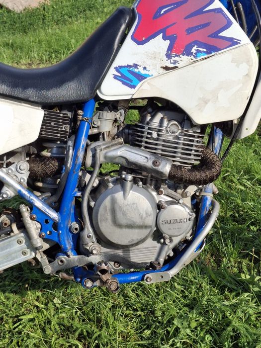 Vând Suzuki DR 350 S