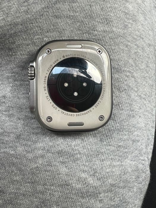 Apple watch ultra 2022 gps + selluar