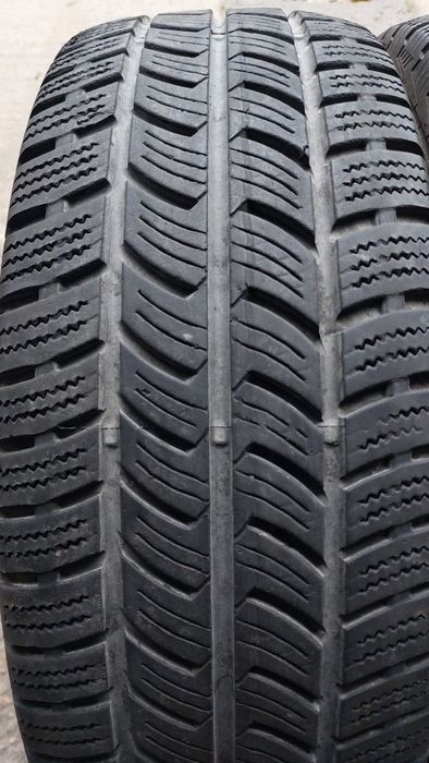 Зимни гуми за Бус 235/65/16 C Continental VanContact Winter 2 броя