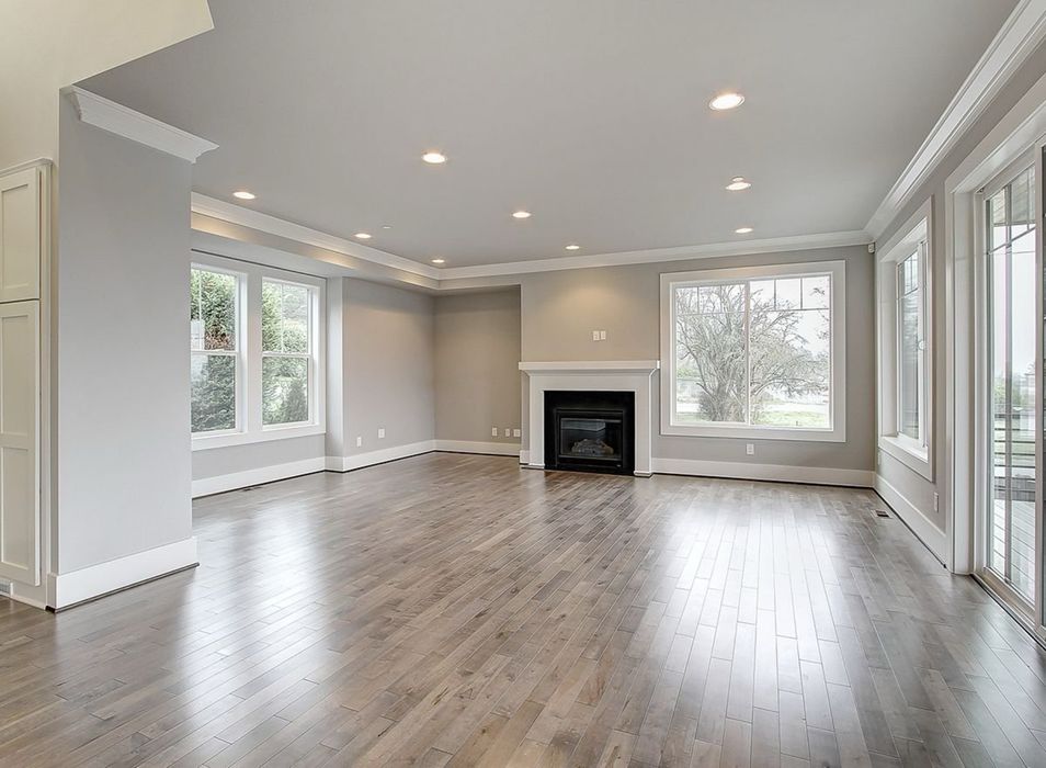 Продается 3 комн квартира, ремонт, 100 кв м, Юнусабад, метро