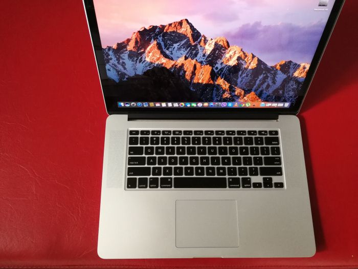 Macbook PRO 15'' retina i7 2.3GHz 256GB SSD mid 2012 — миниатюра 1