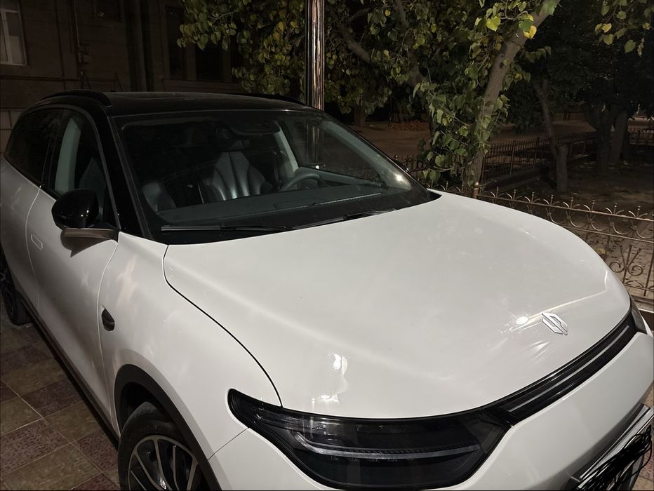 Продается leapmotor c11 performance red line