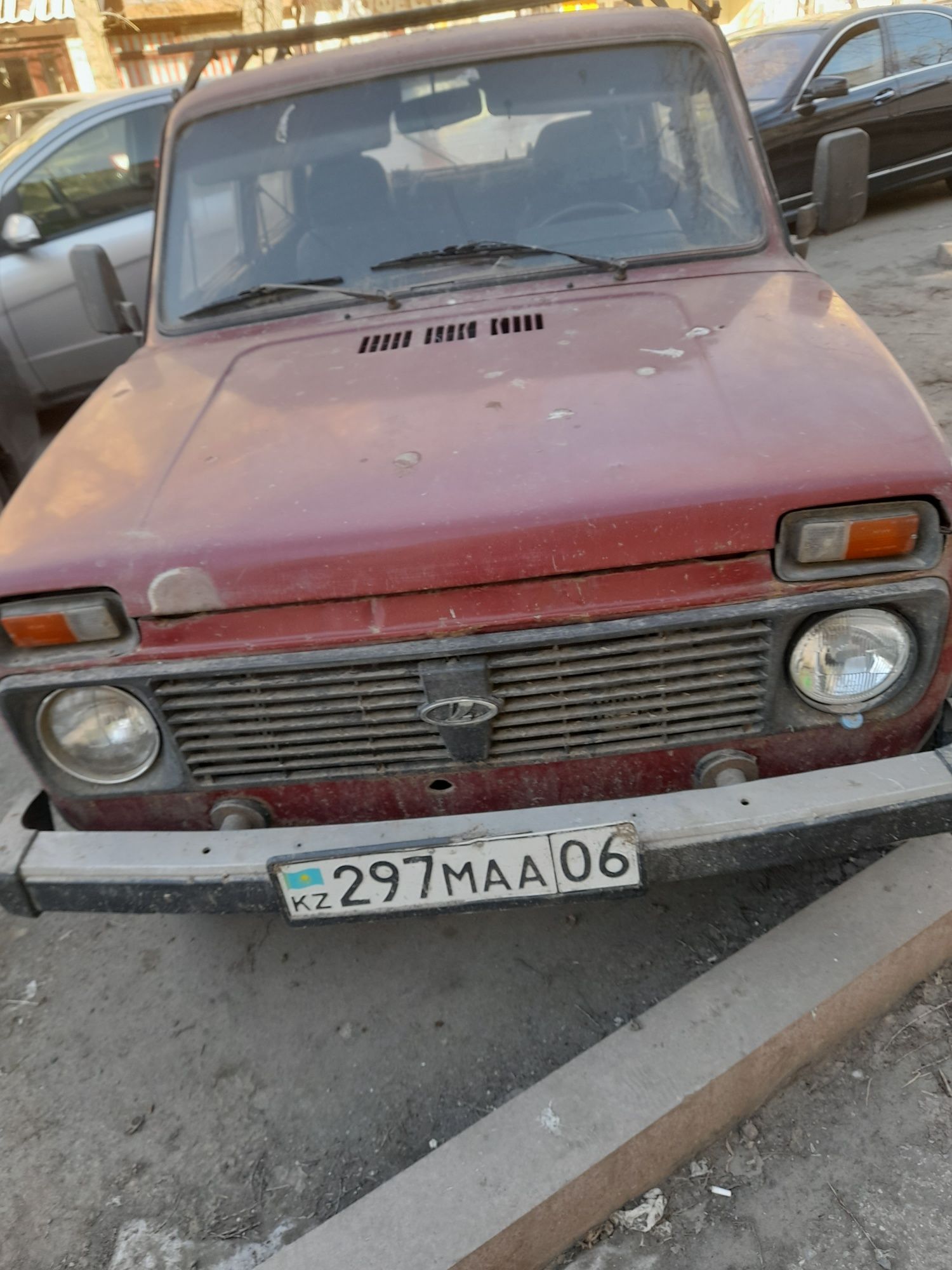 Продам ниву 5 дверку